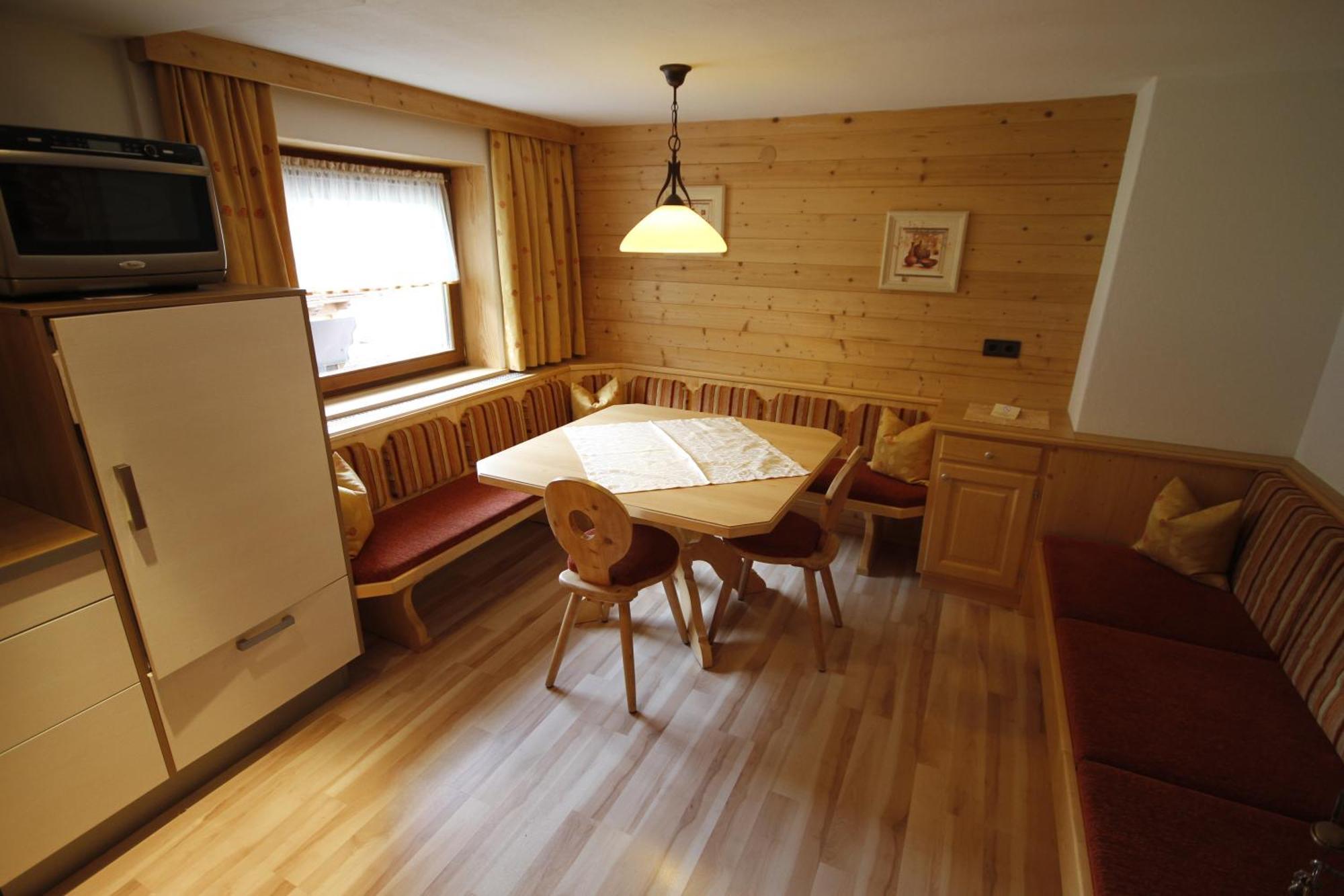 Landhaus Rohrmoser Zell am Ziller Ruang foto